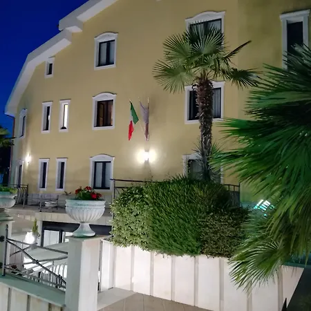 Euro Hotel 3*
